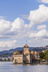 Switzerland, Veytaux, Lake Geneva, Chillon Castle - WDF002871