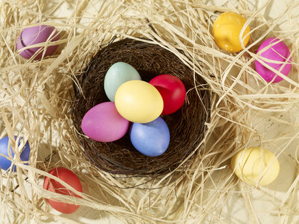 Eastern, Easter nest with coloured eggs - SRSF000572