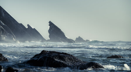 Portugal, Coast at beach of Adraga - STCF000060