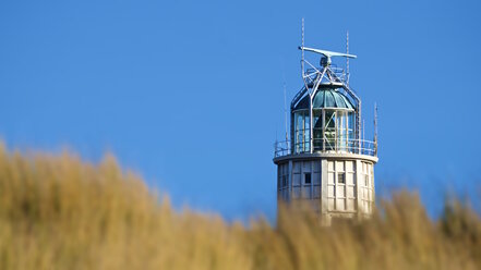 Netherlands, Goeree-Overflakkee, Lighthouse Ouddorp - MHF000352