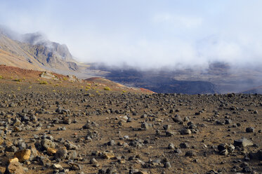 USA, Hawaii, Maui, Haleakala, clouds in the volcanic crater - BRF001054