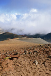 USA, Hawaii, Maui, Haleakala, clouds in the volcanic crater - BRF001062