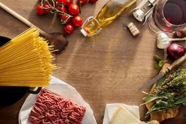 Italian Food, ingredients for Spaghetti Bolognese on wood - CSTF000884