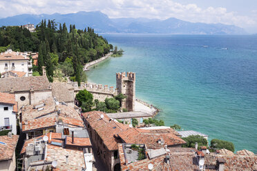 Italy, Lombardy, Province of Brescia, Sirmione, Lake Garda, view from Scaliger Castle - GSF000941