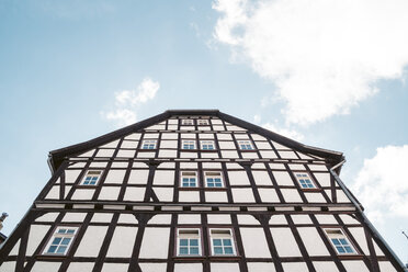 Germany, Hesse, Schlitz, half-timbered house Fachwerkhaus - GSF000974