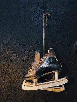 Vintage Ice Skates - BZF000056