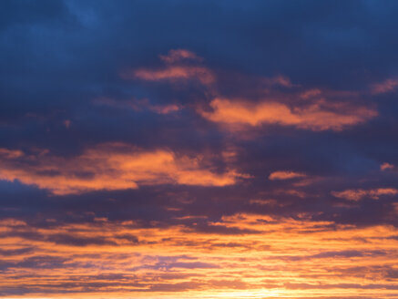 Wolken und Sonnenuntergang - GSF000976