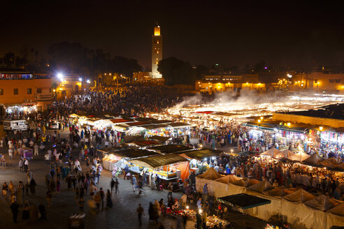 Marokko, Marrakesch, Djemaa el Fna bei Nacht - STDF000127