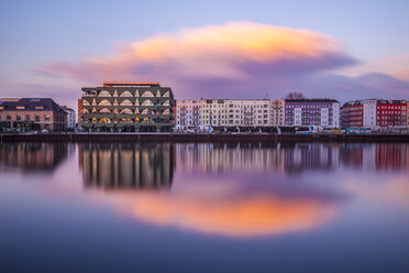 Germany, Berlin, Stralau, houses at River Spree at sunset - ZMF000366