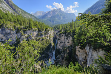 Italien, Venetien, Dolomiten, Rio di Fanes-Schlucht - RUEF001529