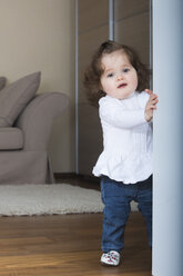 Little girl trying first steps - JTLF000057