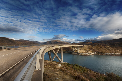UK, Schottland, Sutherland, Kylesku Bridge - SMAF000324