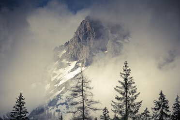 Austria, Salzburg State, Maria Alm, mountain in fog - NNF000188