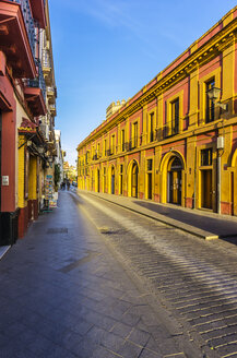 Spanien, Andalusien, Sevilla, Calle postigo del Carbon - THAF001326