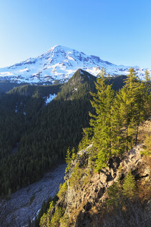 USA, Washington, Mount Rainier - FOF007821