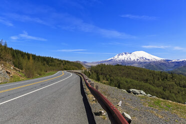 USA, Washington, Spirit Lake Highway, Mount St. Helens - FOF007832