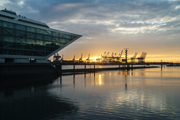 Germany, Hamburg, office building Dockland at sunset - KRPF001364