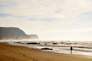 Portugal, Algarve, Sagres, Cordoama Beach - MRF001555