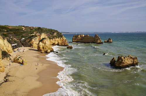 Portugal, Algarve, Lagos, Felsenküste und Strand - MRF001543