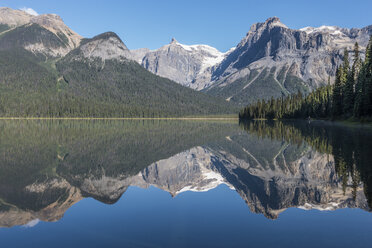 Canada, British Columbia, Yoho National Park, Emerald Lake - KEBF000044