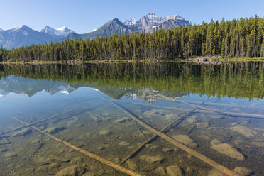 Kanada, Britisch-Kolumbien, Banff-Nationalpark, Herbert Lake - KEBF000031