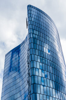 Österreich, Wien, Hauptsitz der OMV im Bürogebäude Hoch Zwei - EJWF000723