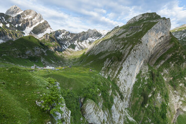 Switzerland, Canton of Appenzell Innerrhoden, View to alpine pasture Meglisalp - KEB000071