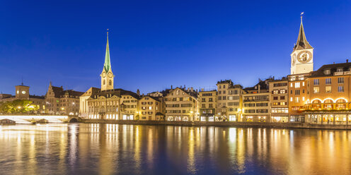 Switzerland, Zurich, Switzerland, Zurich, River Limmat, Muenster Bridge, Fraumuenster Church and St. Peter's Chuch - WDF003020