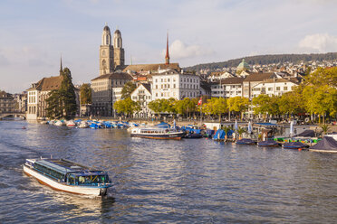 Switzerland, Zurich, view of city with tourboat on Limmat in the foreground - WD003029
