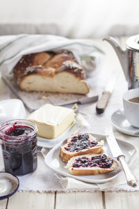 Challah-Scheiben mit Beerenmarmelade - SBDF001730