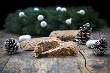 Nürnberger Lebkuchen in Scheiben geschnitten - LVF003118