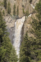 USA, Yellowstone-Nationalpark, Turmfall - FOF008000