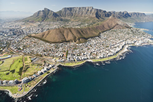 Südafrika, Luftaufnahme von Kapstadt - CLPF000076