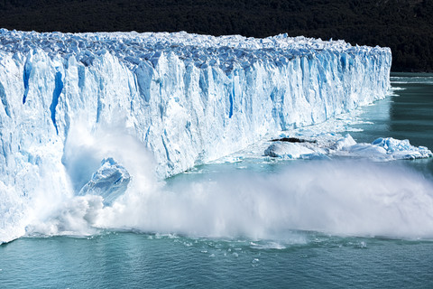 Argentinien, Patagonien, Perito-Moreno-Gletscher und Argentino-See im Nationalpark Los Glaciares, lizenzfreies Stockfoto
