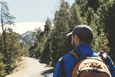 Spain, Catalonia, man with backpack hiking in the Pyrenees - GEMF000208