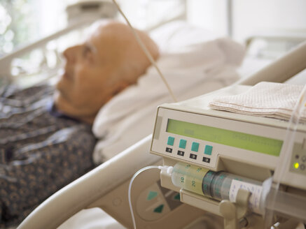 Senior man at palliative care unit - LAF001393