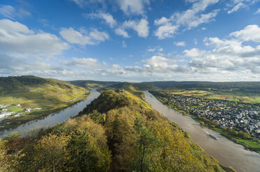 Germany, Rhineland-Palatinate, Moselle loop, Maienburg - PAF001364