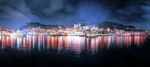 Monaco, Monte Carlo bei Nacht, lizenzfreies Stockfoto