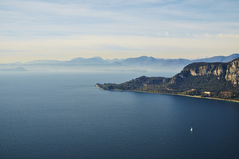 Italien, Punta san Vigilio, Gardasee, lizenzfreies Stockfoto