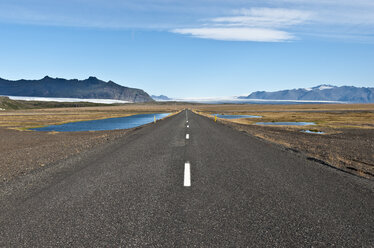 Iceland, empty ring road - KEBF000173