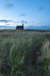 Island, Budir, Blick auf die Kirche - KEBF000184