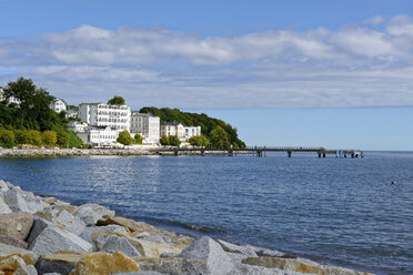 Germany, Ruegen, Sassnitz, Hotel Fuerstenhof at the waterfront - LHF000471