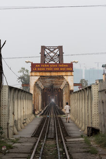 Vietnam, Hanoi, Long-Bien-Brücke - SJF000150