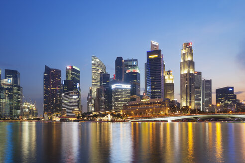 Singapur, Marina Bay, Wolkenkratzer des Central Business District - GWF004028