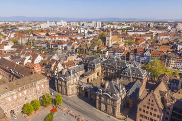 Frankreich, Elsass, Straßburg, Blick auf Altstadt und Palais Rohan - WDF003113