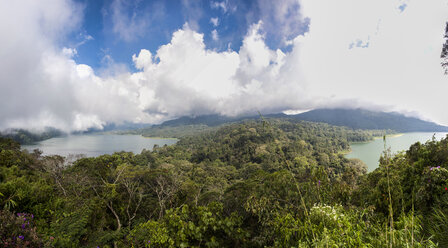 Indonesien, Bali, Blick auf Danau Bratan - ZCF000231