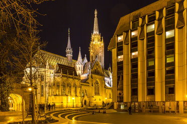 Hungary, Budapest, Buda, View of Matthias Church at night - MABF000319