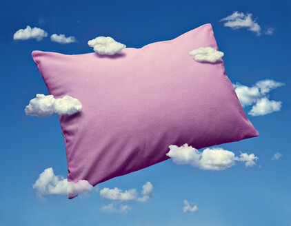 Pillow and clouds, dreaming and sleep - RAMF000059