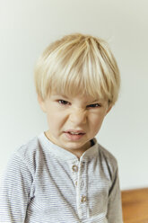 Little boy making a rabbit face - MFF001648