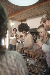 Friends preparing food together - ZEF006270